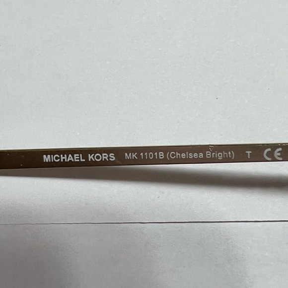 Brand New Michael Kors Sunglasses. - Picture 5 of 6